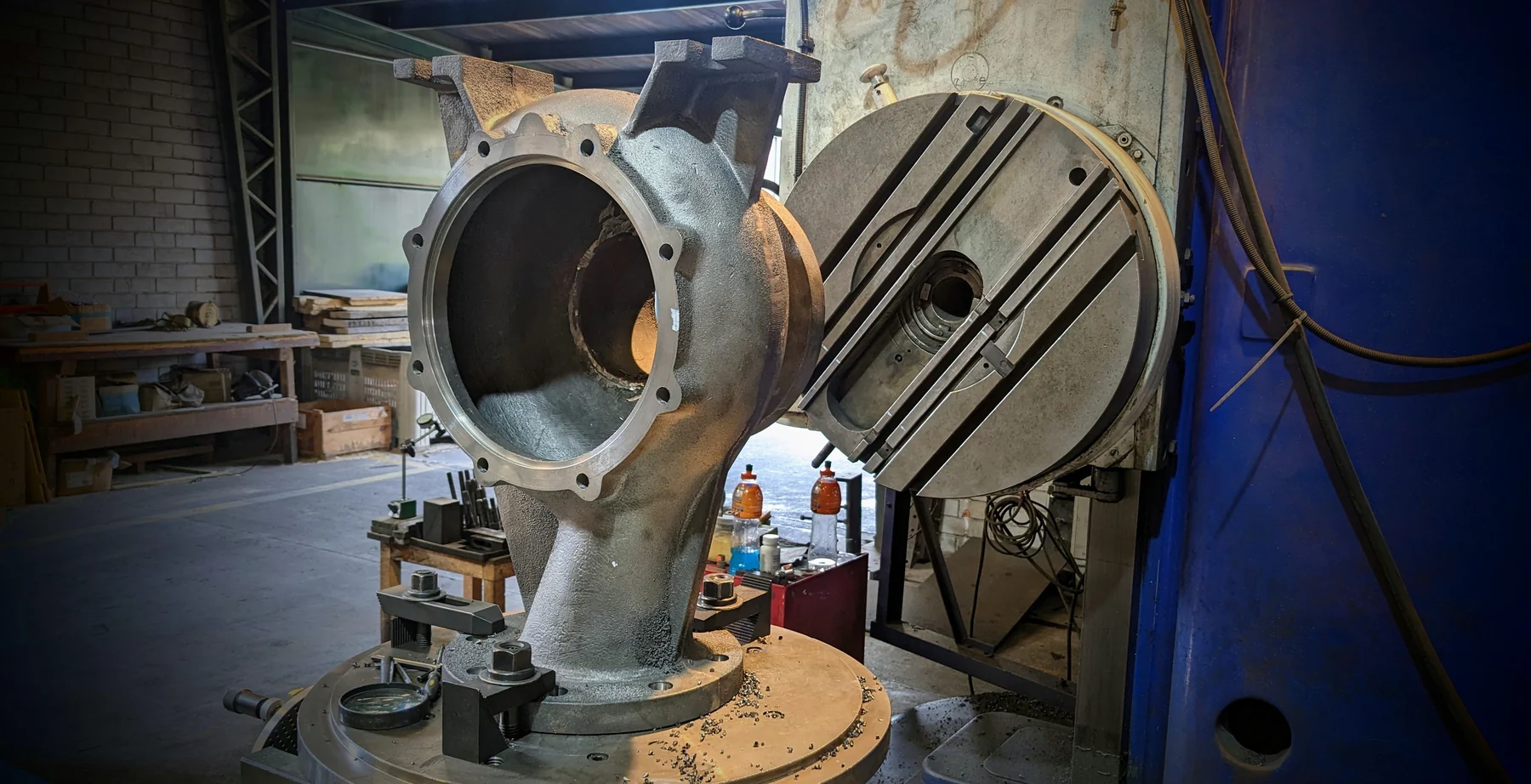 Mecanizado de componente industrial